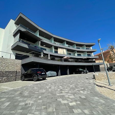 Lux Nanea Apartment 克尔克 外观 照片