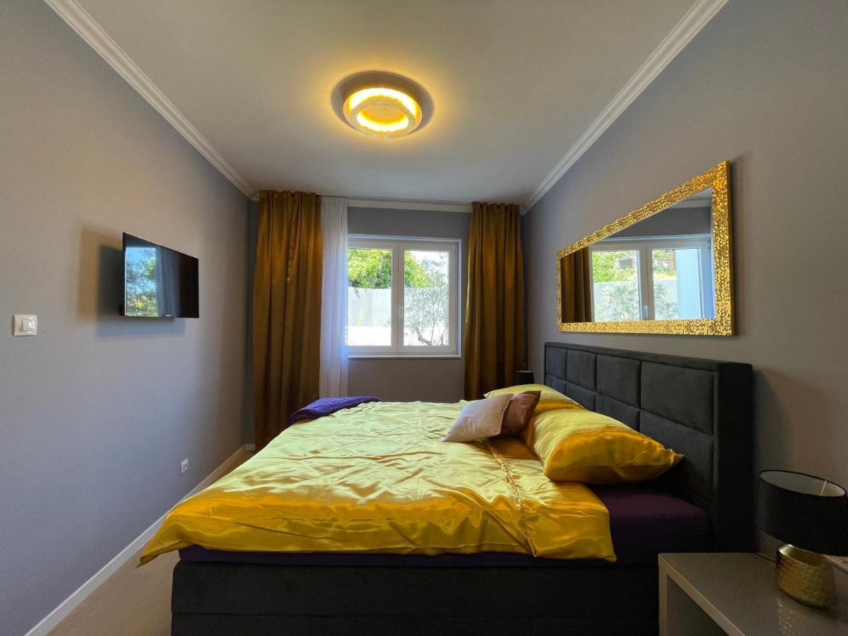 Lux Nanea Apartment 克尔克 外观 照片